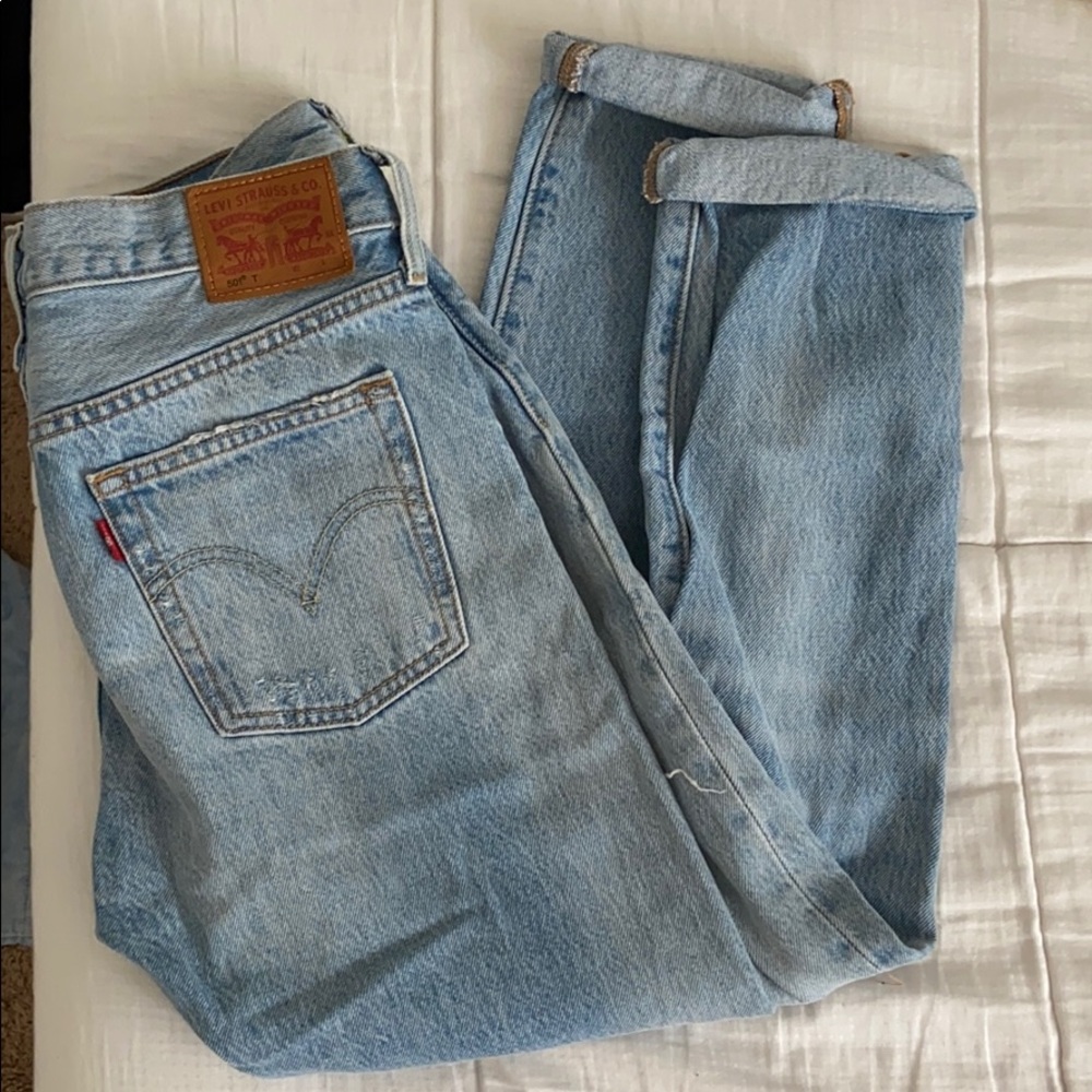 Vintage Levi 501 mom jeans